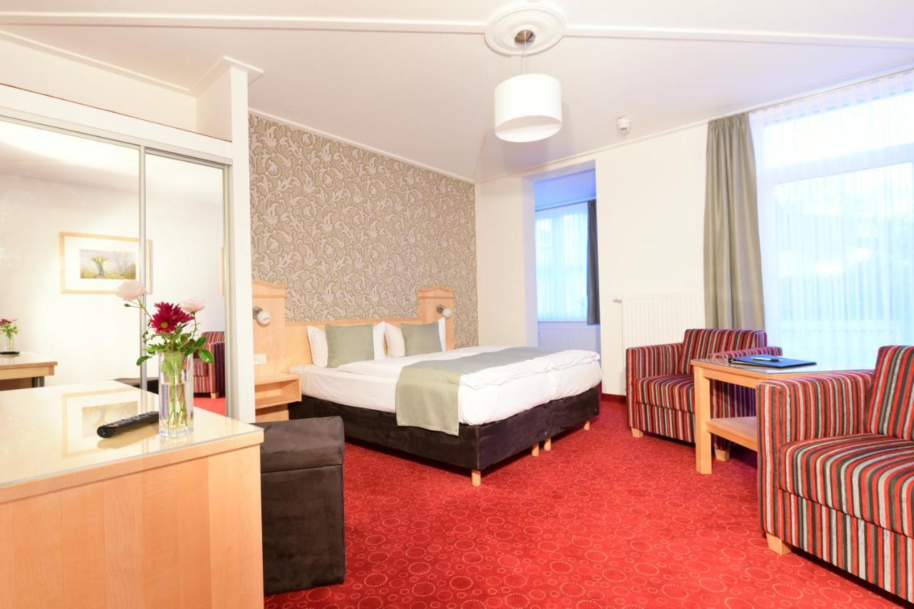 Pension Heimchen Heringsdorf  Buitenkant foto